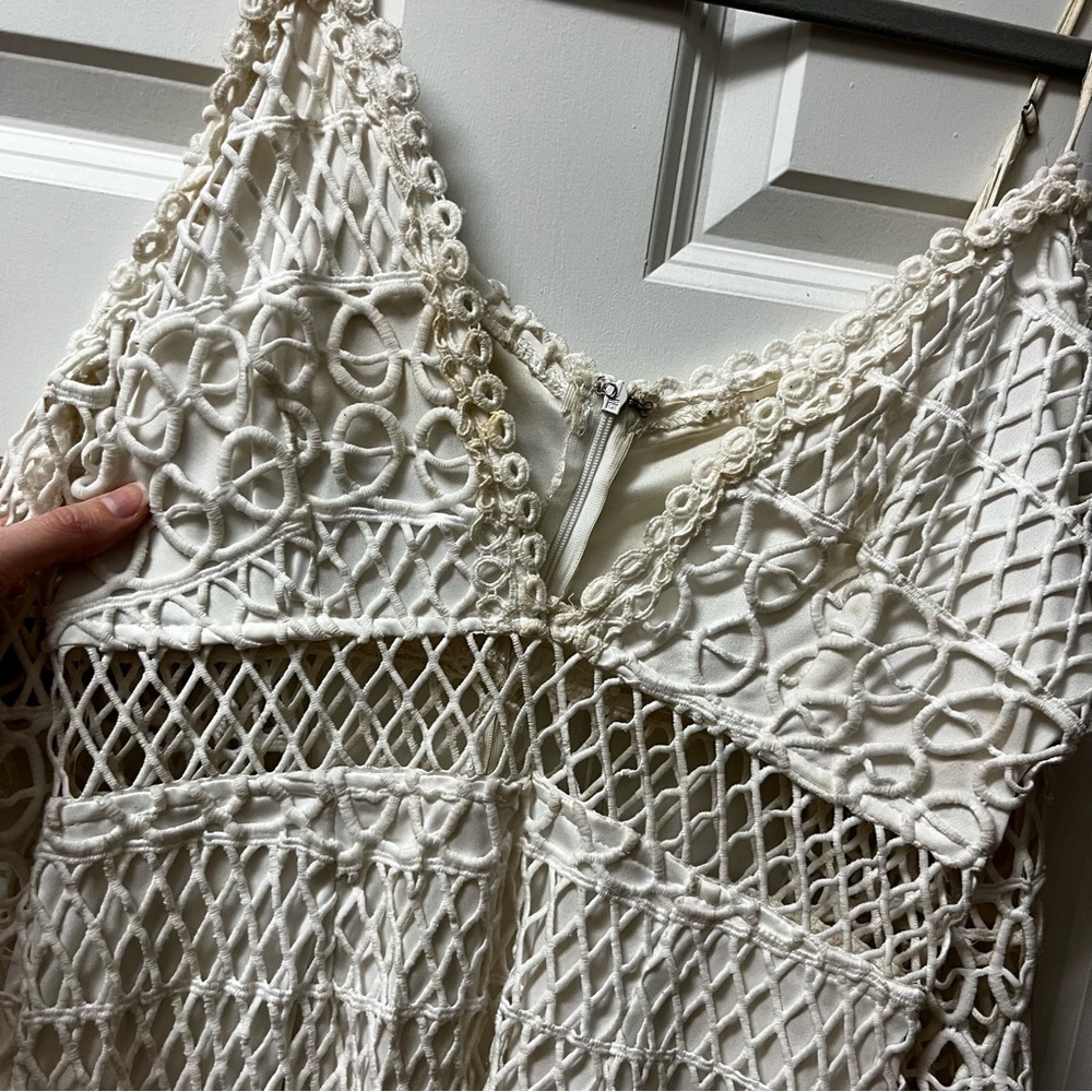 LF DETAILED ROMPER - Picture 5 of 6